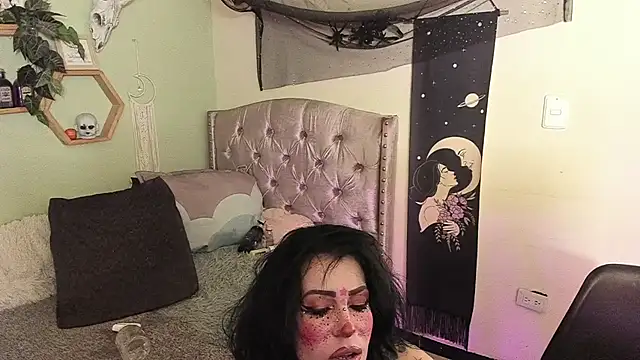 Milf_Seduction élő XXX-chatje