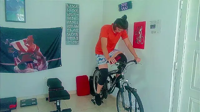 Andy_gray Live XXX-Chat