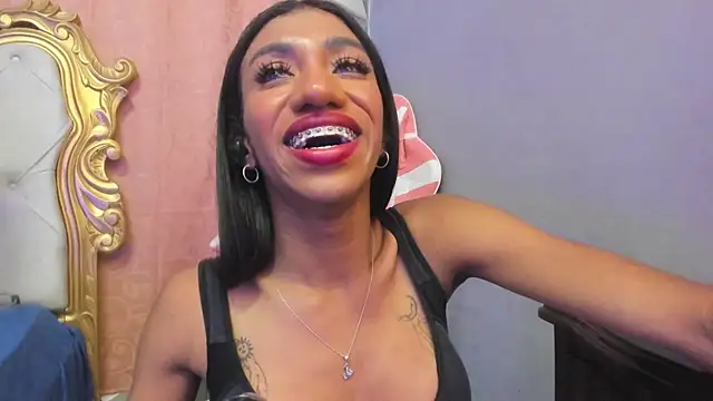 Cleo-Escobar élő XXX-chatje