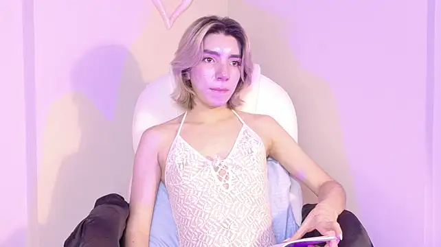Онлайн чат XXX Noah_Bells