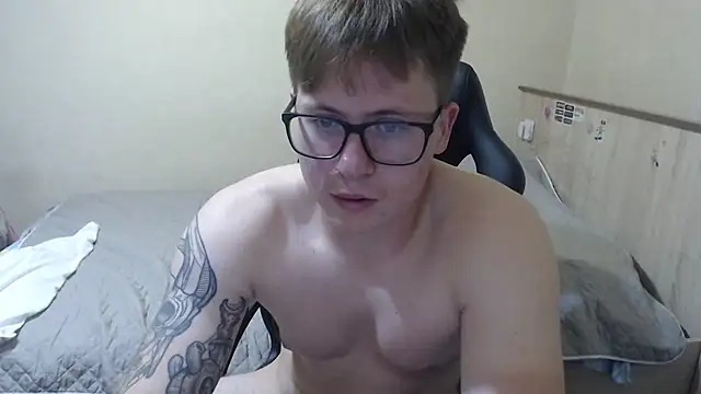 Chat XXX ao vivo de Maxxxgayboy