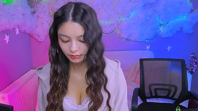 itscharlliee's Live XXX Chat