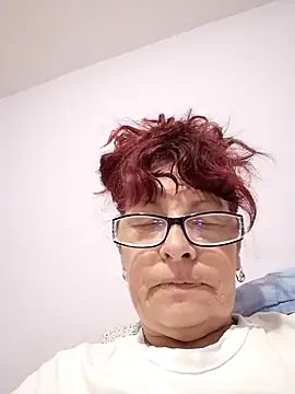 Chat XXX en directo de flymyrya123