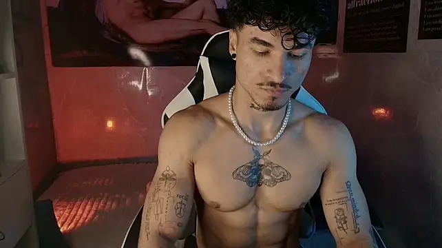 Thomas_Fit1 现场XXX聊天