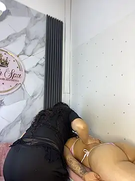 Nails_Lucia Obrolan Langsung XXX