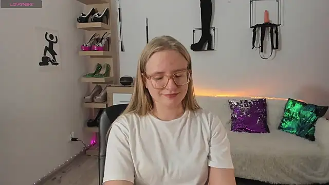 NancyHottie's Live XXX Chat