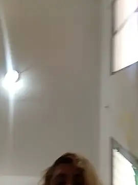 Carolzinhaoficial's Live XXX Chat