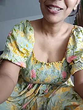 New_Disha Adlı Modelin Canlı XXX Sohbeti