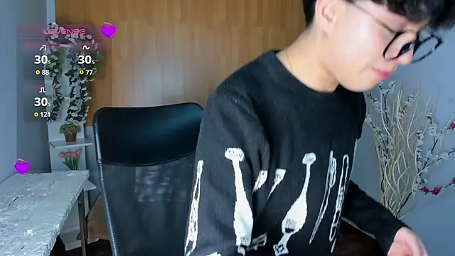 Danny_George Live XXX-chat