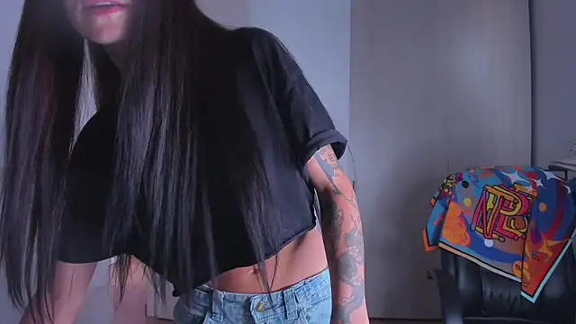 Chat XXX ao vivo de Lisegg_