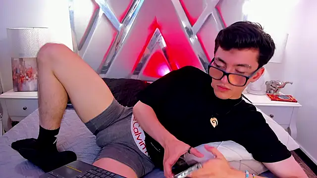 GaelDuke Live XXX-chat