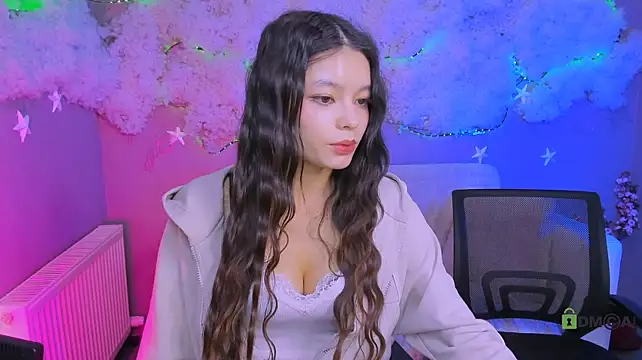 Онлайн чат XXX itscharlliee