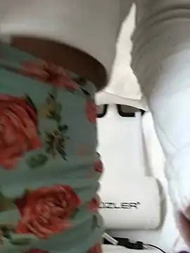 XXX chat uživo modela DulceMya