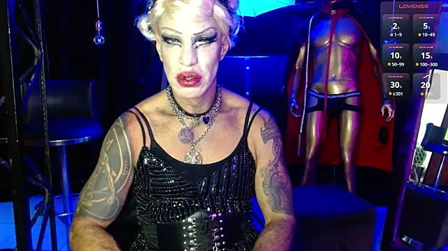 Show Webcam de LILITHMADAME