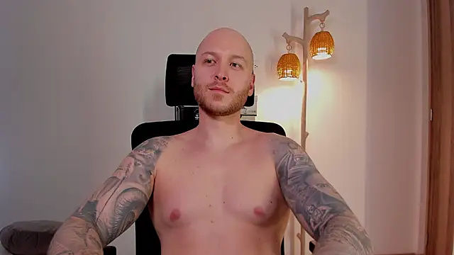 Adam_Meyer10 Show Webcam