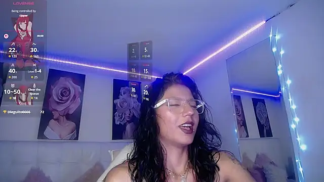 SamathaMay Chat XXX in diretta