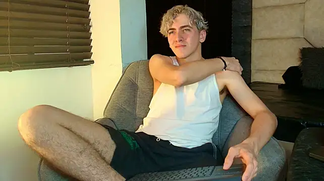 Tyler_Mcreyn Live XXX chat