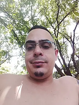 MrStreetGuy's Live XXX Chat