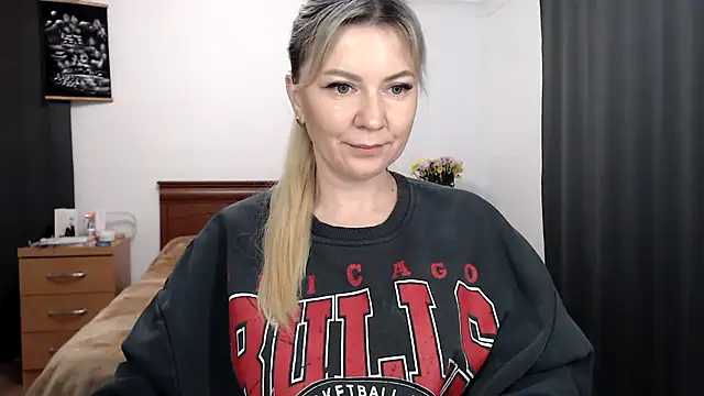 ParadiseAlina Chat XXX in diretta