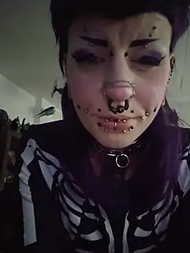 Purple_Coffin666 Pertunjukan Webcam