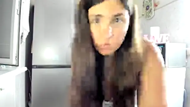 Mia_Marrone Chat XXX in diretta