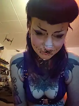 Purple_Coffin666's Live XXX Chat