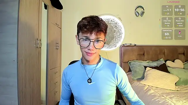 Chat XXX Live Timothy_ros