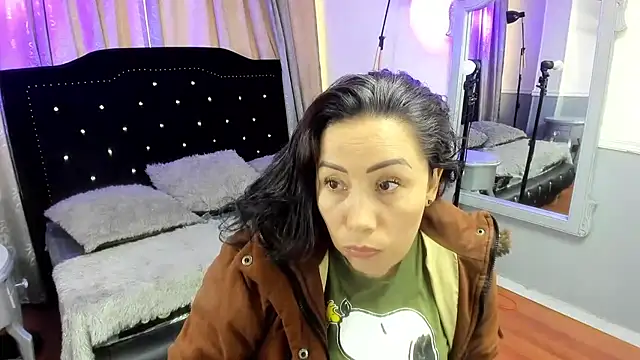 gaby_trent's Live XXX Chat