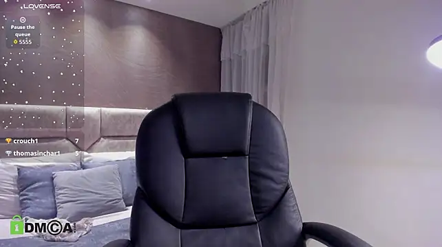 miaparker25 লাইভ XXX চ্যাট