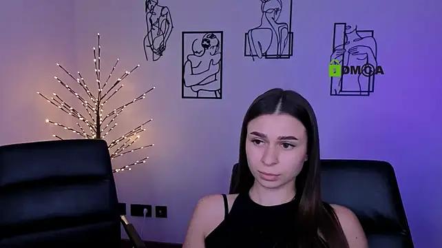 flora_ri élő XXX-chatje