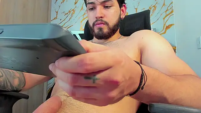 Chat XXX Live ElianKeiser