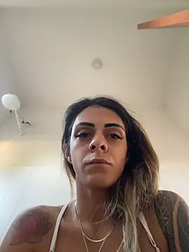 دردشة sabrinaneves الجنسية المباشرة