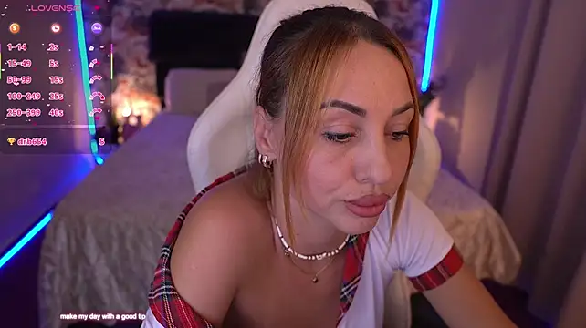 Živý XXX chat KristiiMax