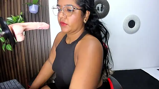 Slutty_Vicky Chat XXX in diretta
