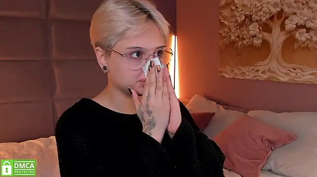 Ruby_J0hnson's Live XXX Chat
