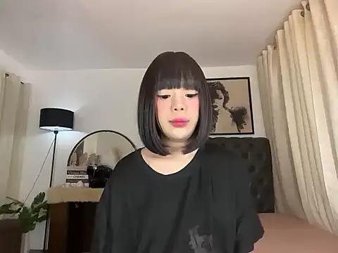 XXX chat uživo modela Pumi_akiko