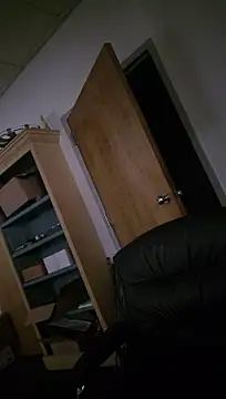 chronic_vibez's Live XXX Chat