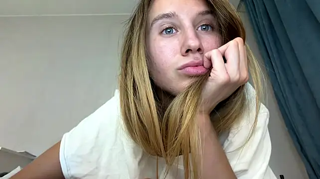 Chat XXX ao vivo de AnyaAfterDark