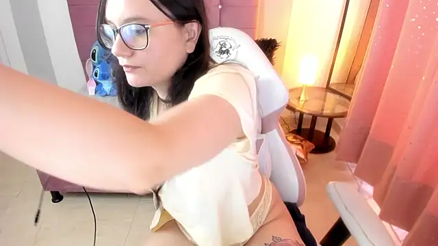 Wanda_sg live XXX chat