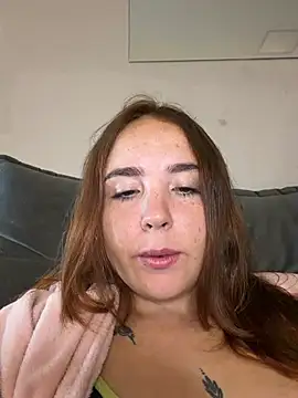 AMORINHA_S2_ Adlı Modelin Canlı XXX Sohbeti