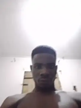 Chat +18 de _Ifitexchris96 ao vivo