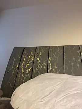 XMara Adlı Modelin Canlı XXX Sohbeti