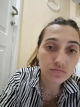 Iren live XXX chat