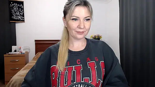ParadiseAlina live XXX chat