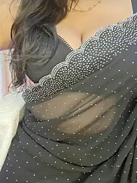 Curvy_Pooja: απευθείας συνομιλία ΧΧΧ