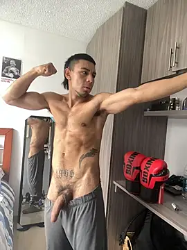 Taylor_DiamondBoyn Live XXX chat