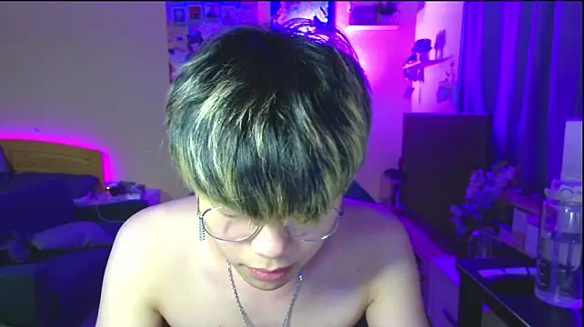 Hitoshi1210 Webcam show
