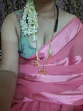 tamil_rose471: απευθείας συνομιλία ΧΧΧ
