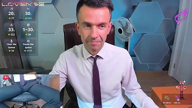 SteveTiger: απευθείας συνομιλία ΧΧΧ