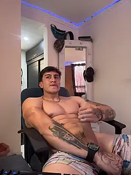 strongboy_'s Webcam Show